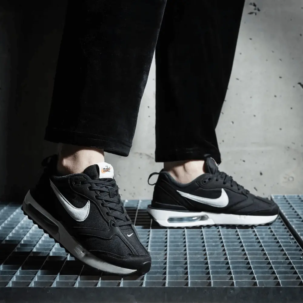 Giày Nike Air Max Dawn 'Black White' DC4068-001 - Ảnh 5