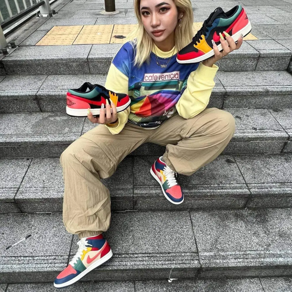 Alternative view of Giày Nike Air Jordan 1 Low SE 'Multicolor' DN3739-060