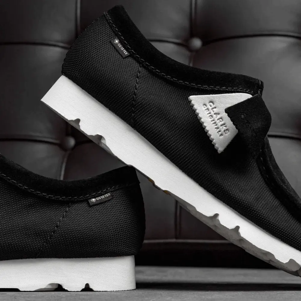Giày Clarks Wallabee Gore-Tex 'Black Canvas' 261-60315 - Ảnh 3