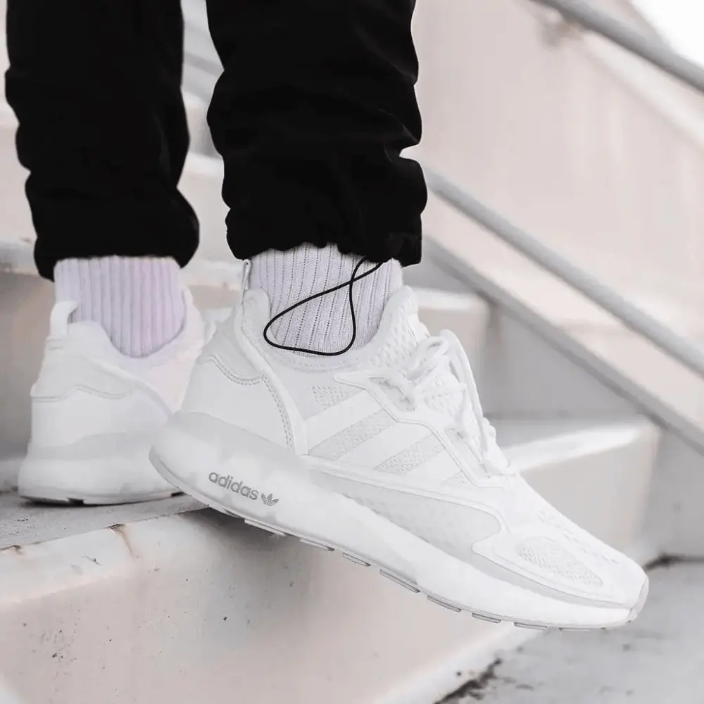Alternative view of Giày Adidas ZX 2K Boost 'Triple White' GY2688