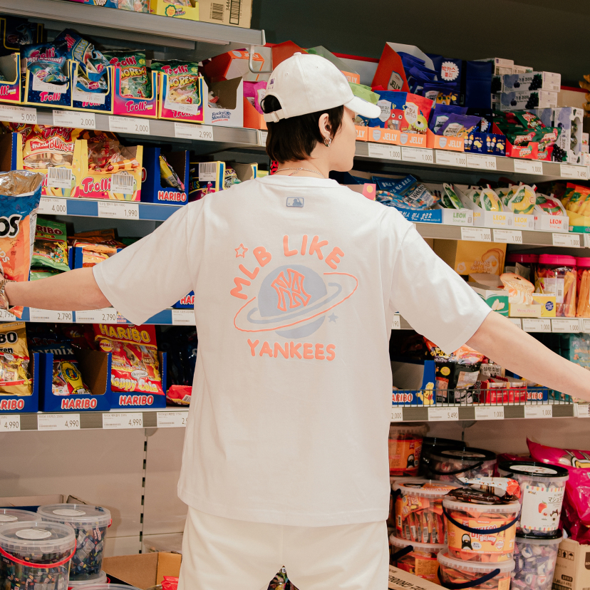 Áo MLB Like Planet Short Sleeve T Shirt New York Yankees 31TSP3131-50W - Ảnh 5