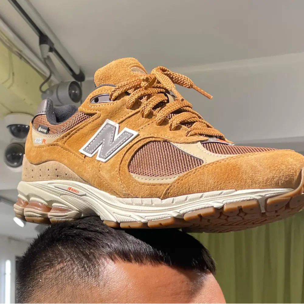 Alternative view of Giày New Balance 2002R 'Tobacco' M2002RXG