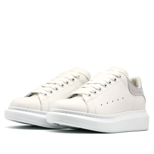 Alternative view of Giày Alexander McQueen Oversized Sneaker 561726WHVI5