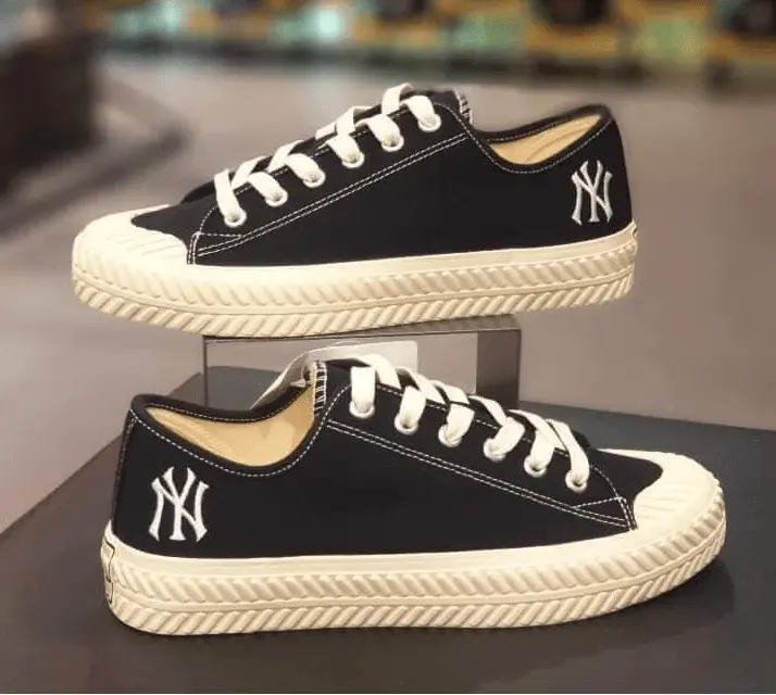 Giày MLB Playball New York Yankees 32SHP1011-50L - Ảnh 3