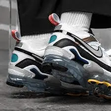Giày Nike Wmns Air VaporMax EVO 'Evolution of Icon' DC9113-100 - Ảnh 5