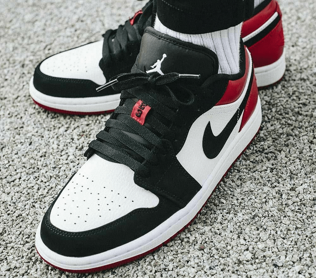 Giày Nike Air Jordan 1 Low GS 'Black Toe' 553560-116 - Ảnh 3