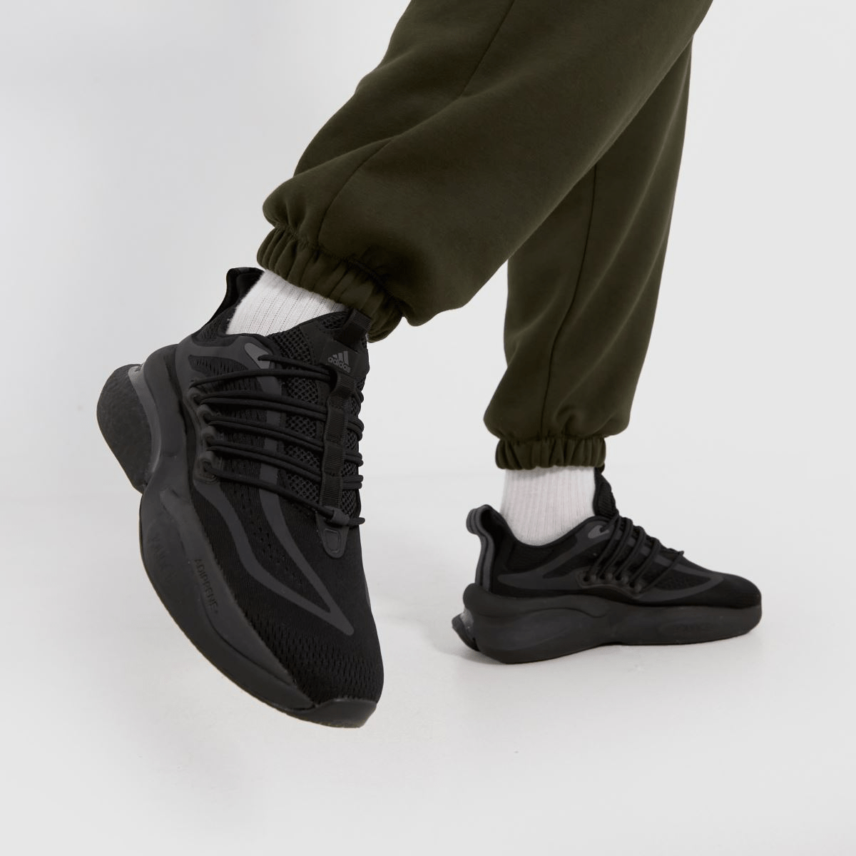 Giày Adidas Alphaboost V1 'Triple Black' HP6133 - Ảnh 2