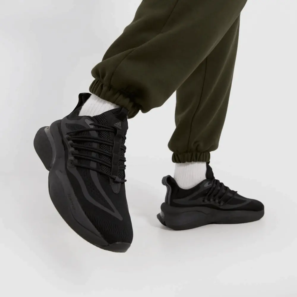 Alternative view of Giày Adidas Alphaboost V1 'Triple Black' HP6133