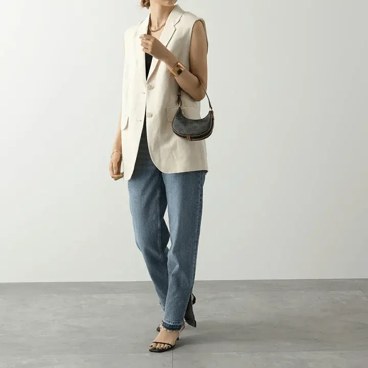Túi Celine Mini Handbag 10I602DS1-04LU - Ảnh 4