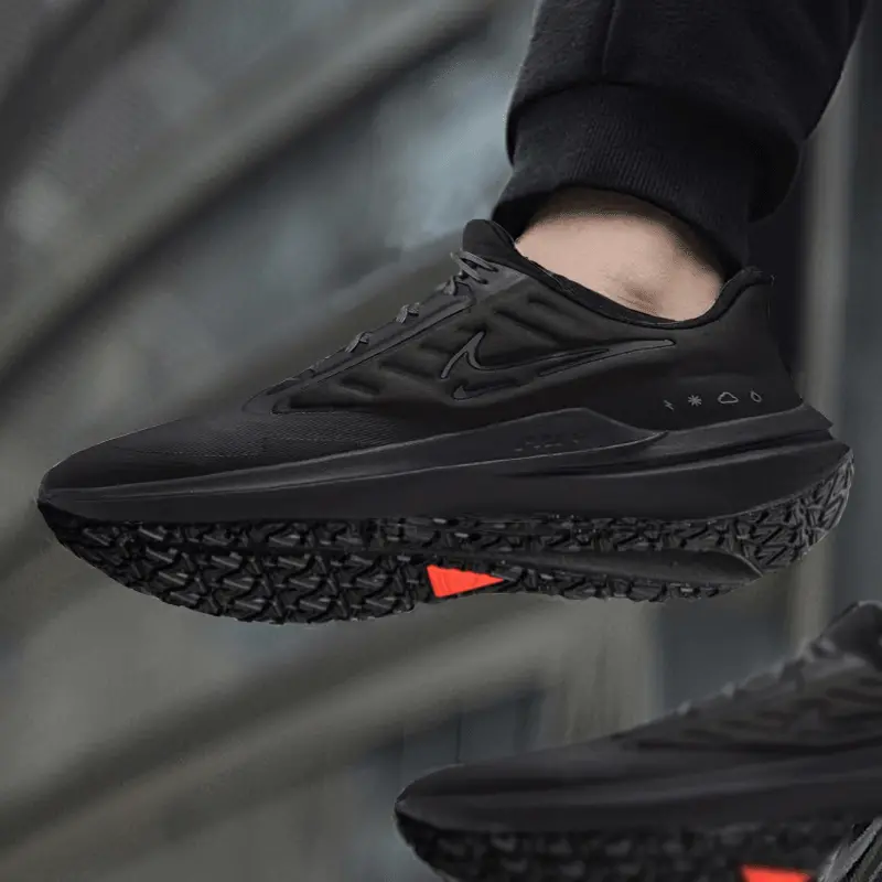 Alternative view of Giày Nike Air Winflo 9 Shield 'Triple Black' DM1106-007