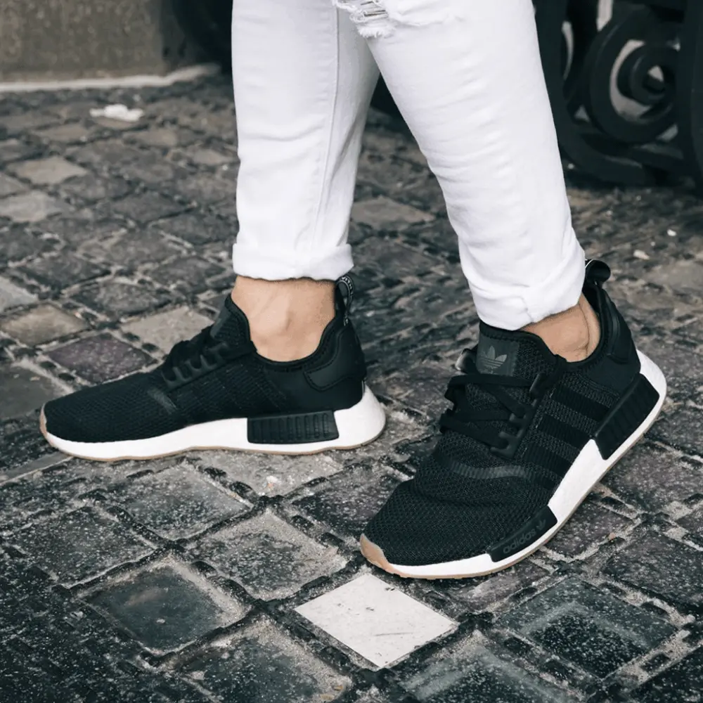 Giày Adidas NMD R1 'Black Gum' B42200 - Ảnh 3