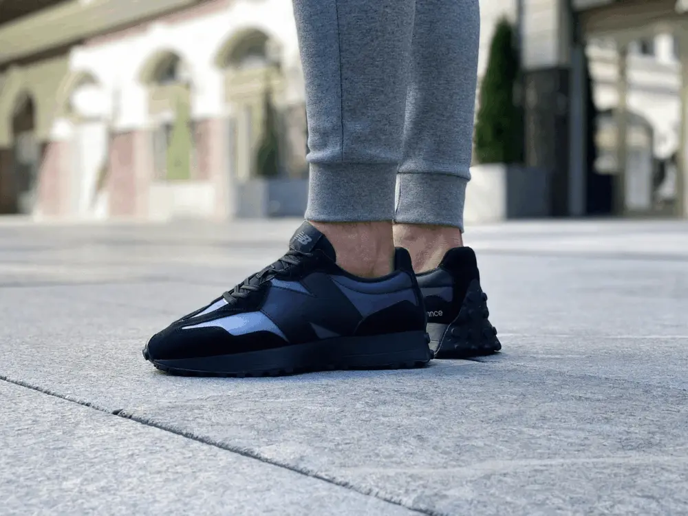 Alternative view of Giày New Balance 327 'Black' MS327SB