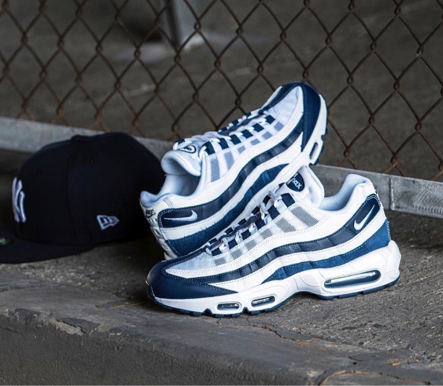 Giày Nike Air Max 95 Essential 'White Navy' CI3705-400 - Ảnh 5