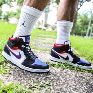 Alternative view of Giày Nike Jordan 1 Mid 'Lakers Top 3' 852542-005