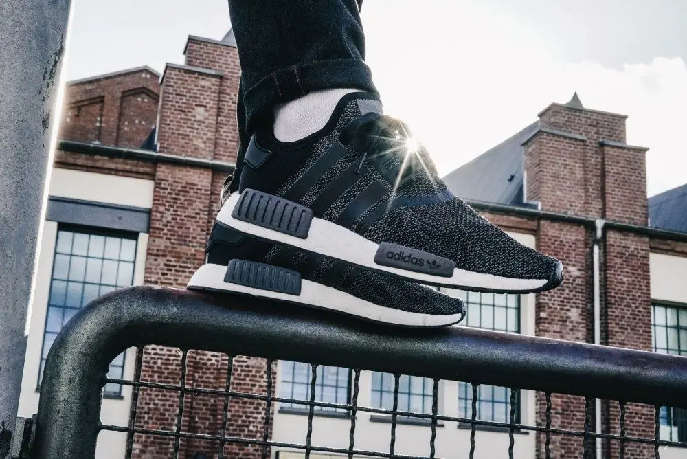 Giày Adidas NMD_R1 "Carbon" B79758 - Ảnh 4