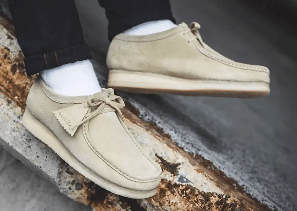 Alternative view of Giày Clarks Wallabee Gore-Tex 'Maple Suede' 261-72074