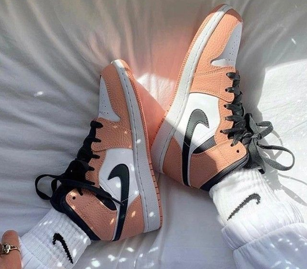 Giày Nike Air Jordan 1 Mid GS 'Pink Quartz' 555112-603 - Ảnh 4