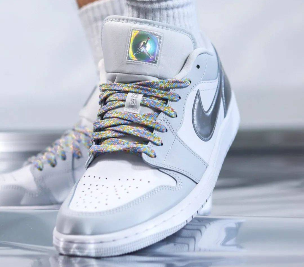 Giày Nike Air Jordan 1 Low 'Lucky Dip' DX6070-101 - Ảnh 3