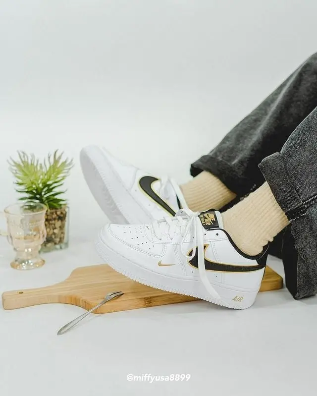 Giày Nike Air Force 1 Metallic Gold White DM3322-100 - Ảnh 3