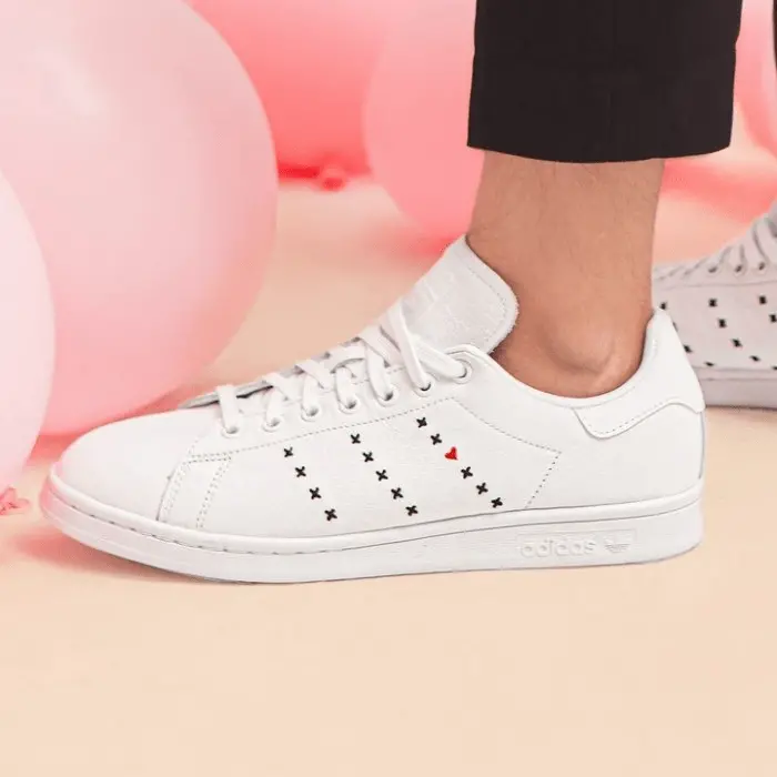 Alternative view of Giày Adidas Stan Smith 'Valentine's Day' EG5810
