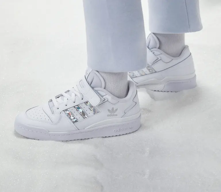 Alternative view of Giày Adidas Originals Forum Low 'Cloud White Metallic Sliver' GX0214