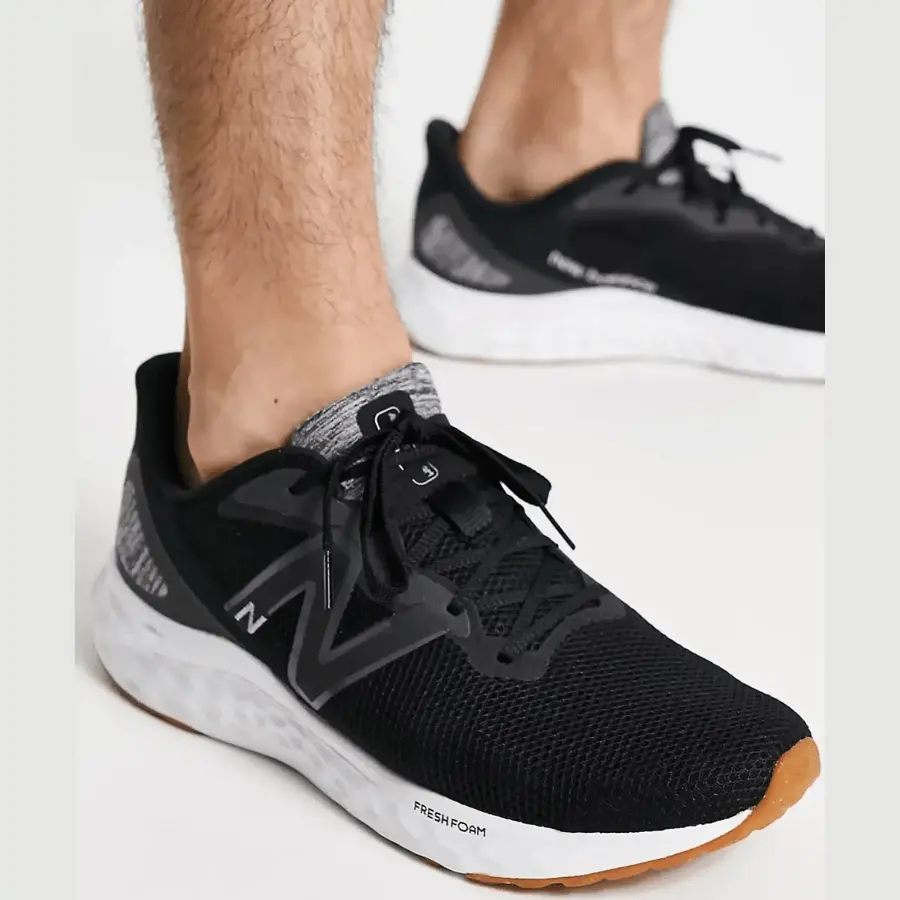 Alternative view of Giày New Balance Fresh Foam Arishi v4 'Black Silver Gum' MARISEK4