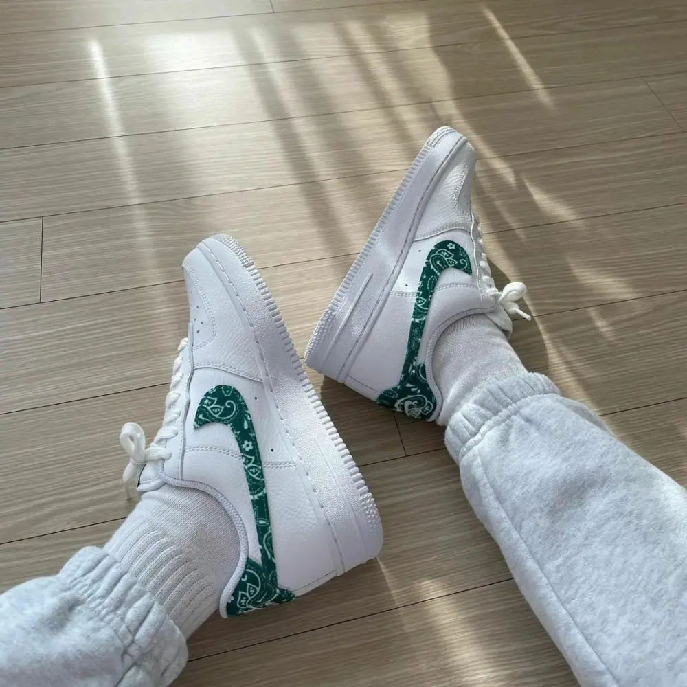 Giày Nike Wmns Air Force 1 '07 Essentials 'Green Paisley' DH4406-102 - Ảnh 7