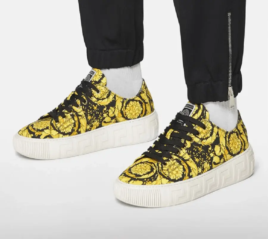 Alternative view of Giày Versace Greca Barocco Print Trainers Print DSU8404-DTE4G-5W08V
