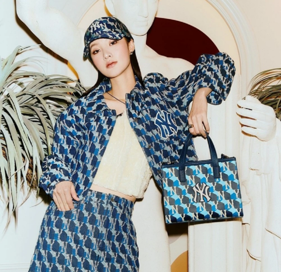 Túi MLB Cube Monogram Small Tote Bag 'Blue Navy' 3AORS022N-50NYD - Ảnh 5