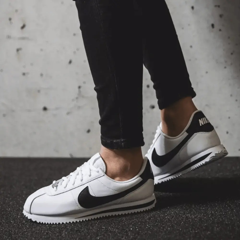 Alternative view of Giày Nike Cortez Basic Leather 'White Black' 819719-100