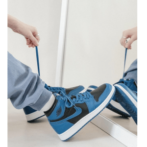 Alternative view of Giày Nike Air Jordan 1 Retro High OG GS 'Dark Marina Blue' 575441-404