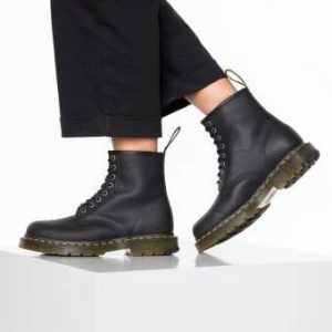 Alternative view of Giày Dr. Martens 1460 Wintergrip Lace Up Boot 'Black' 24039001