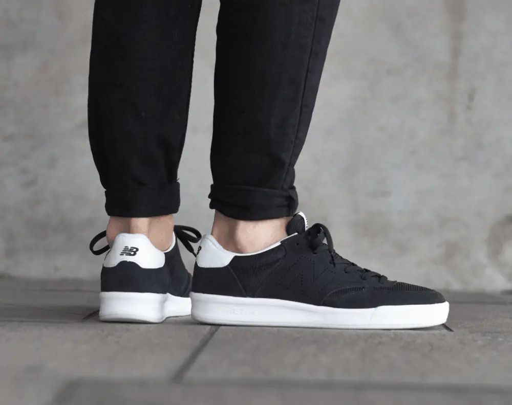 Giày New Balance 300 Black CRT300FA - Ảnh 5