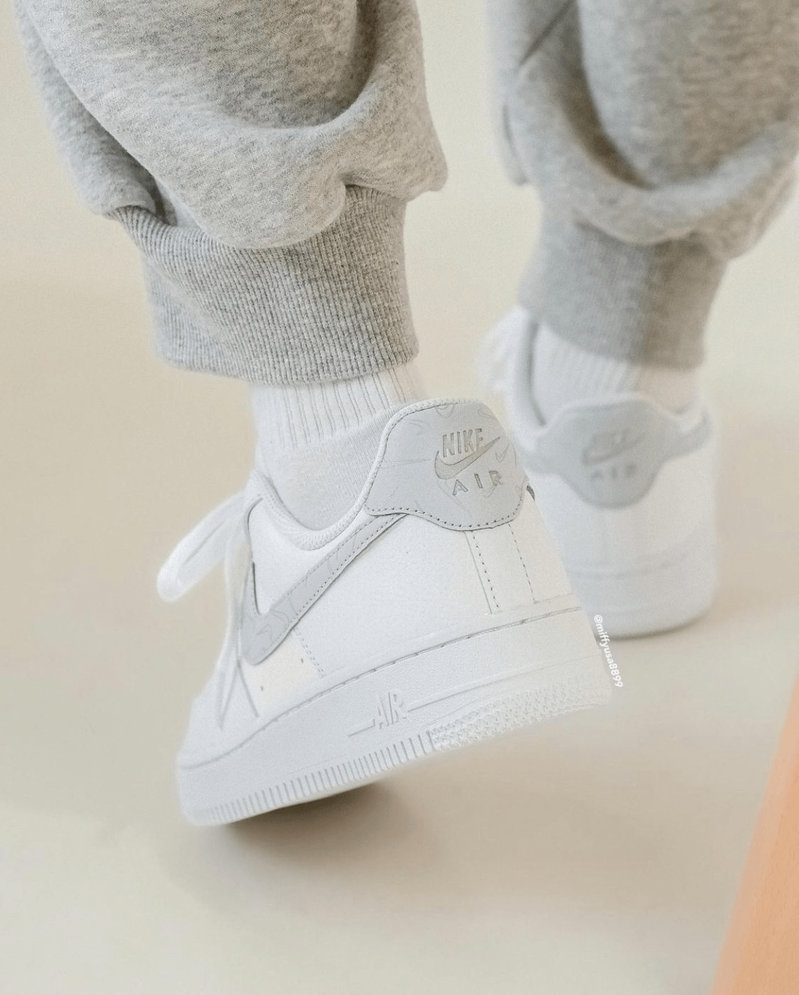 Giày Nike Air Force 1 'White Metallic Silver' DV2237-100 - Ảnh 5