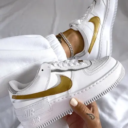 Alternative view of Giày Nike Wmns Air Force 1 Shadow 'White Metallic Gold' DM3064-100