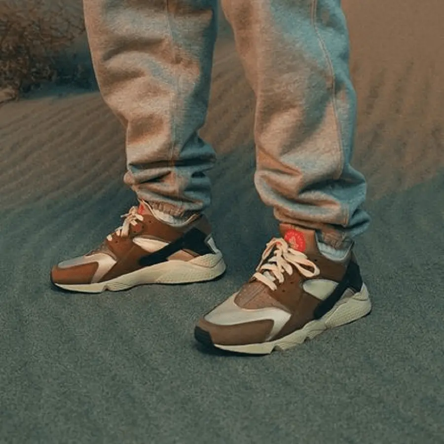 Giày Nike Stussy x Air Huarache LE ‘Desert Oak’ 2021 DD1381-200 - Ảnh 4