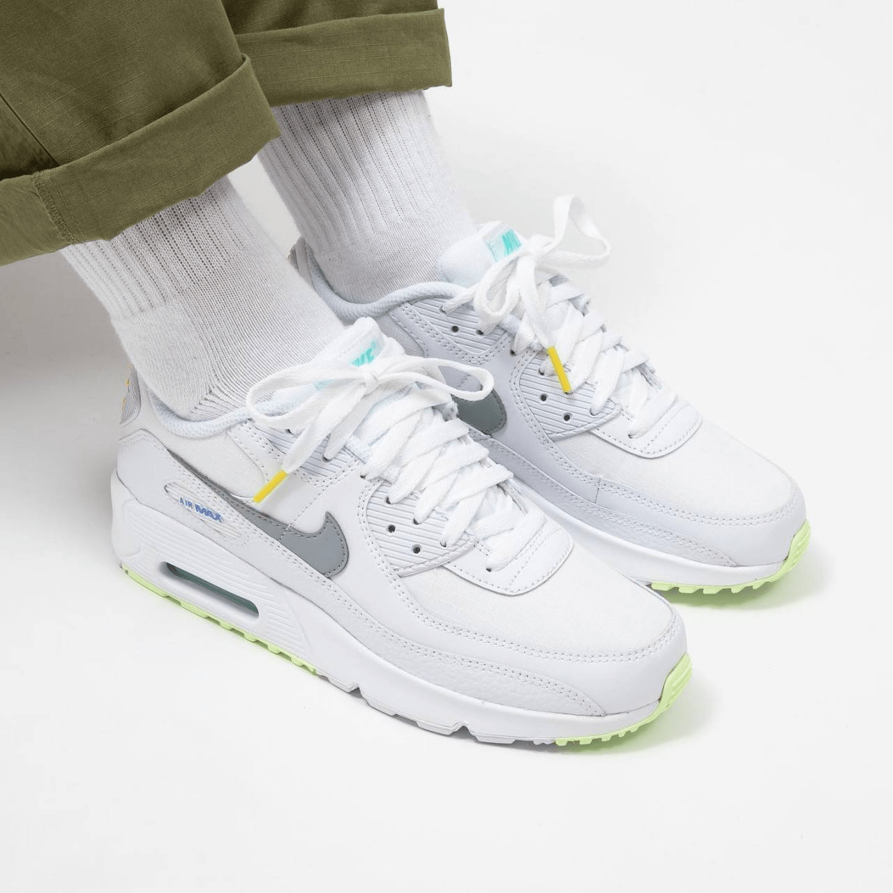 Giày Nike Air Max 90 GS 'White' CZ5868-100 - Ảnh 3