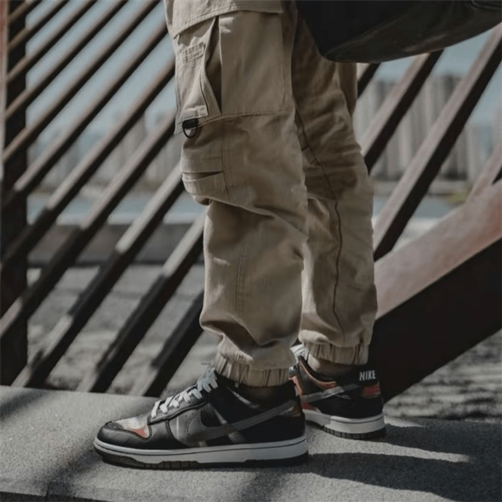 Giày Nike Dunk Low 'Black Graffiti Red' DM0108-001 - Ảnh 3