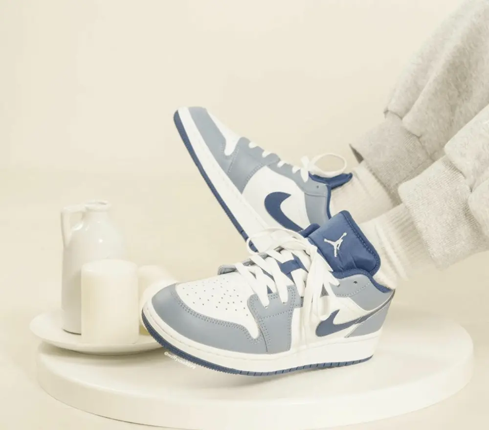Giày Nike Air Jordan 1 Low 'Ashen Slate' 553558-414 - Ảnh 3