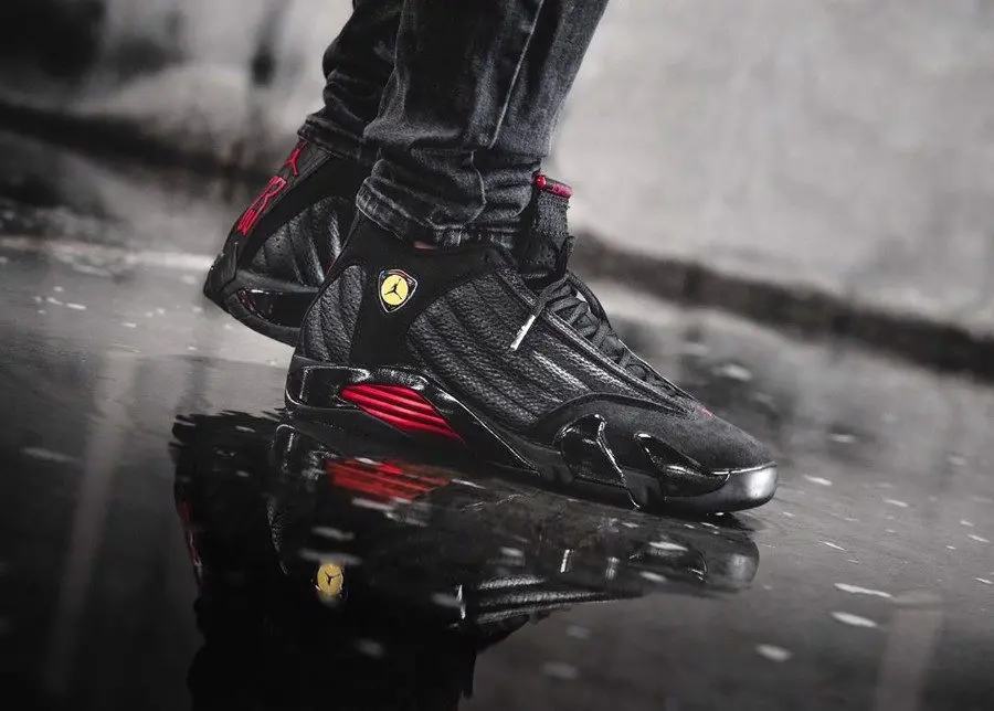 Alternative view of Giày Nike Air Jordan 14 Retro 'Last Shot' 2018 487471-003