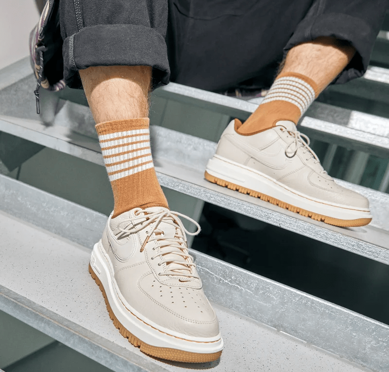 Giày Nike Air Force 1 Luxe 'Pecan' DB4109-200 - Ảnh 3