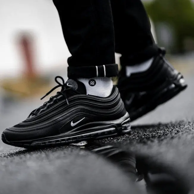 Alternative view of Giày Nike Air Max 97 'Black Terry Cloth' 921826-015