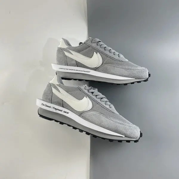 Giày Nike Fragment Design x sacai x LDV Waffle 'Light Smoke Grey' DH2684-001 - Ảnh 4