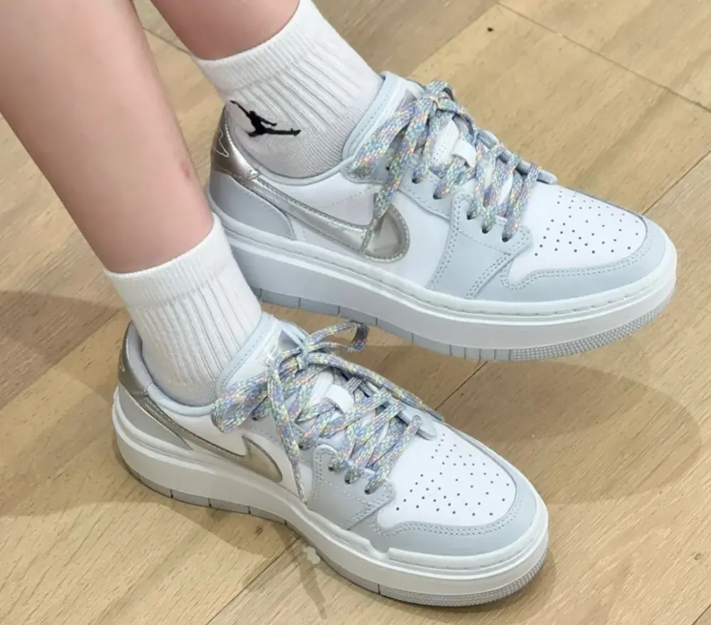 Alternative view of Giày Nike Air Jordan 1 Elevate Low With Tear Away 'White Ocean' DX6069-101