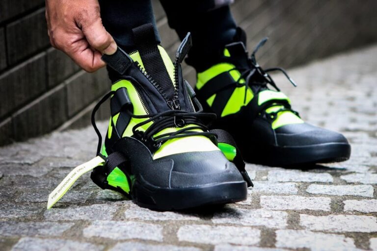 Giày Nike Air Force 270 Utility 'Volt' AQ0572-001 - Ảnh 3