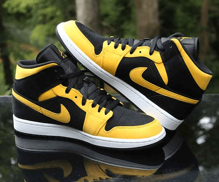 Giày Nike Air Jordan 1 Retro Mid GS 'Reverse New Love' 554725-071 - Ảnh 2