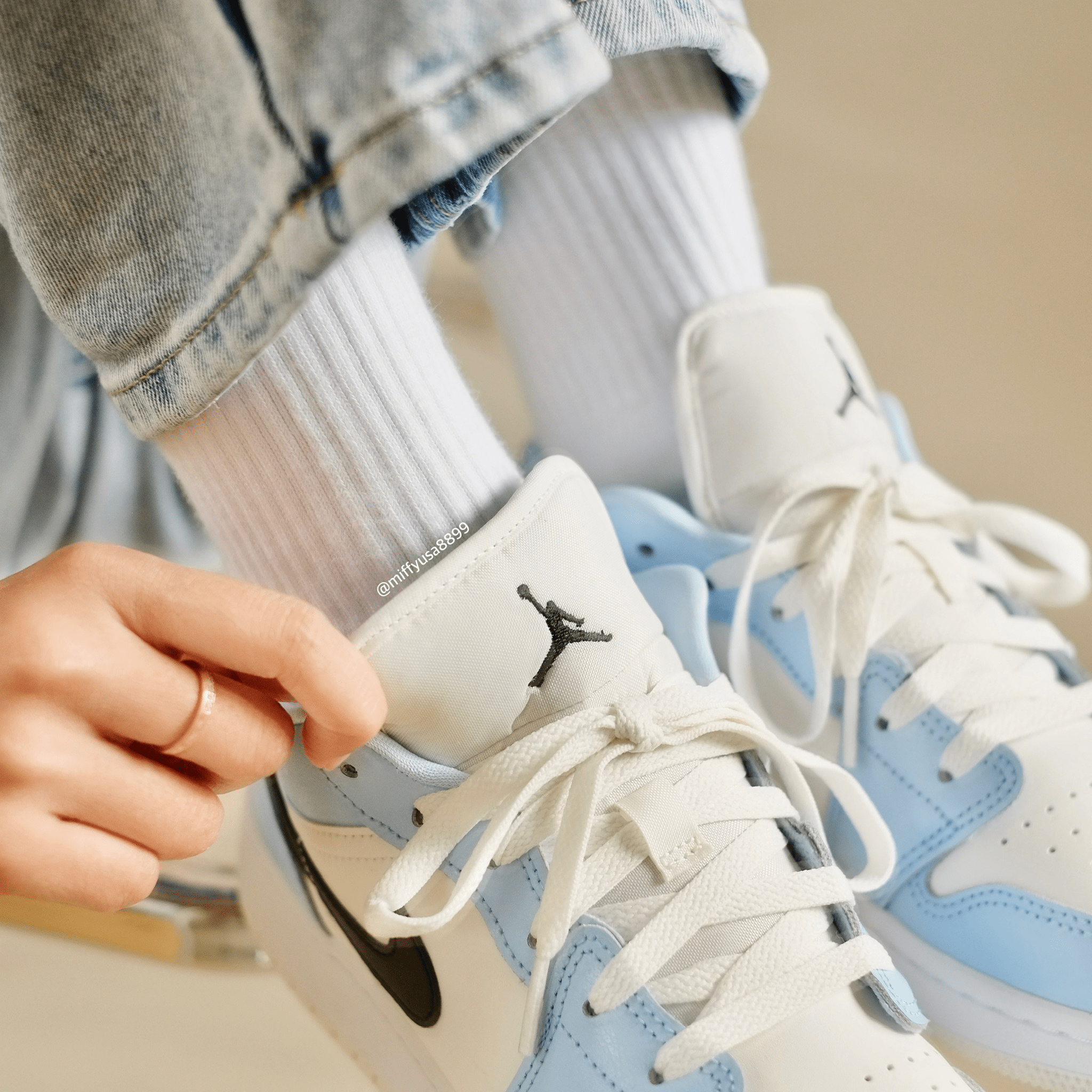 Giày Nike Air Jordan 1 Low GS 'Ice Blue' 554723-401 - Ảnh 4