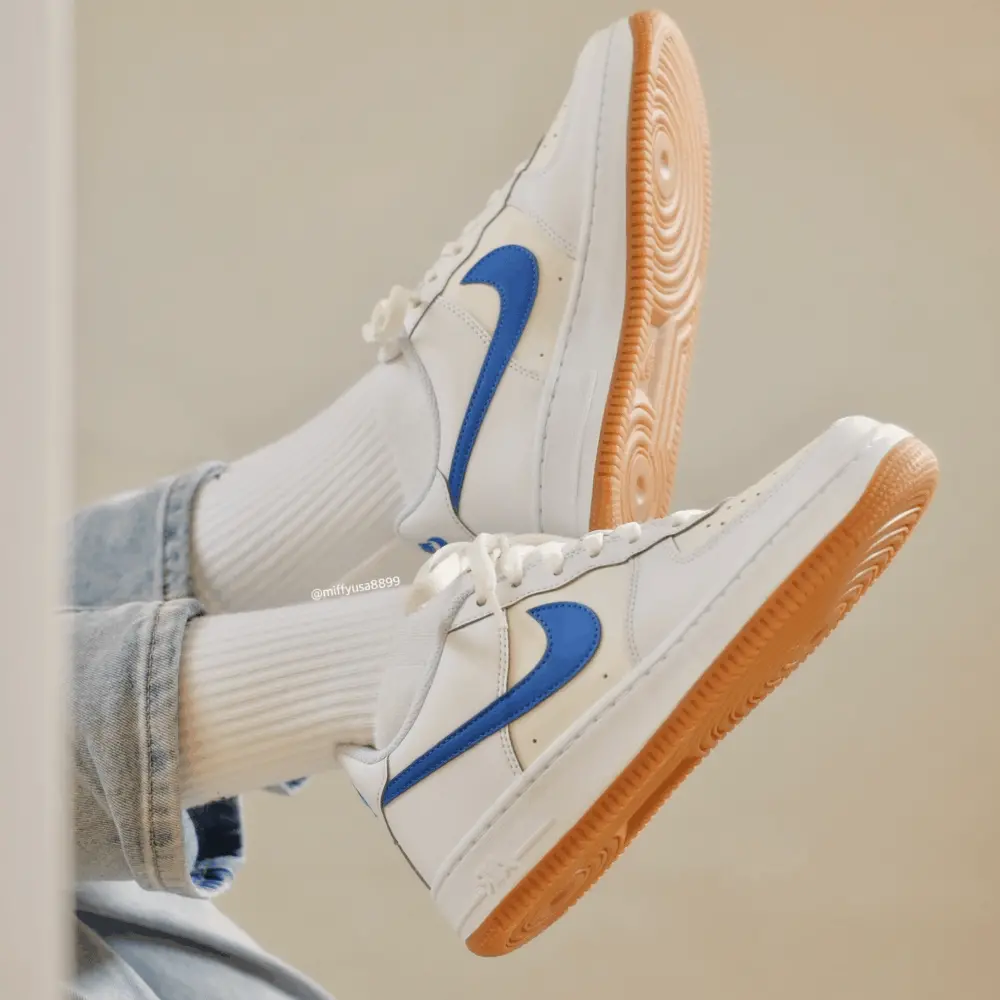 Giày Nike Air Force 1 Big Kids' Shoes 'White Blue' DX5805-179 - Ảnh 3