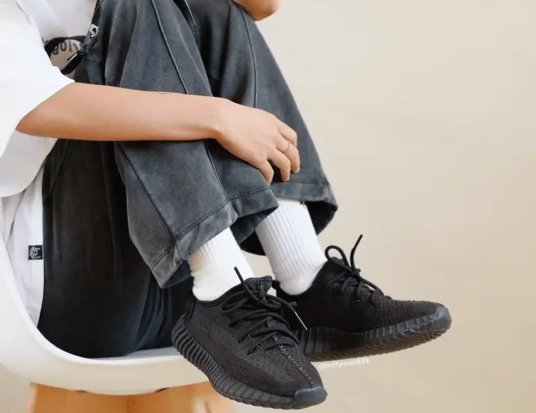 Giày Adidas Yeezy Boost 350 V2 'Onyx' HQ4540 - Ảnh 6