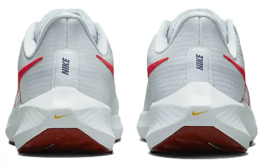 Giày Nike Air Zoom Pegasus 39 'Grey Bright Crimson' DH4071-007 - Ảnh 4